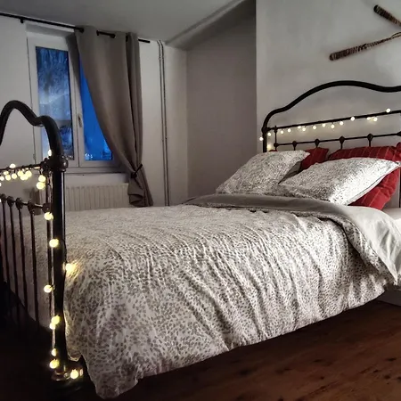 Maison Cosy Au Coeur De La Vieille 度假居 *